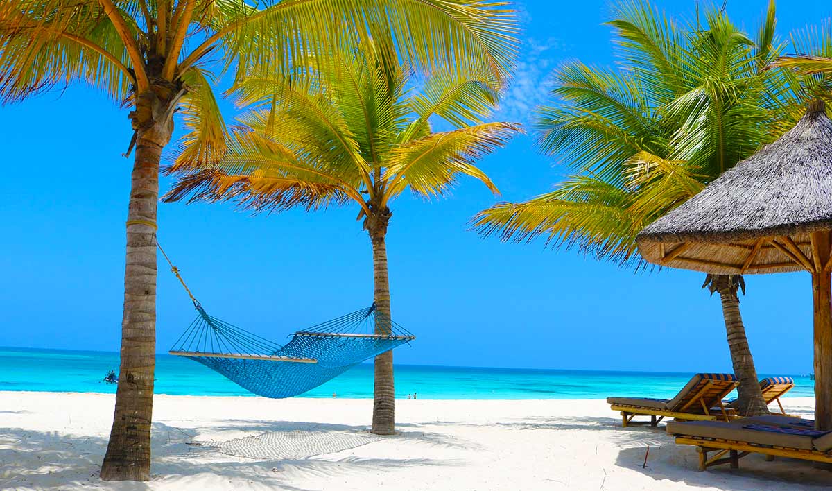 zanzibar relaxation beach