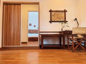 kahawa house sitting place