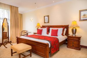kibo palace hotel presidential suite bed
